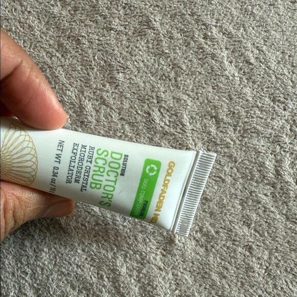 GOLDFADEN MD Doctor's Scrub Advanced Ruby Crystal Power Exfoliator NEW - Picture 3 of 5